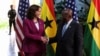 Wakil Presiden A.S. Kamala Harris bertemu dengan Presiden Ghana Nana Akufo-Addo di Accra, Ghana, 27 Maret 2023. (REUTERS/Francis Kokoroko)