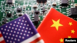 出于国家安全考虑，美国商务部将公布禁止美国道路上的联网和自动驾驶汽车使用中国软件和硬件的拟议规则。