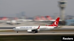 Türk Hava Yolları Boeing 737-800 təyyarəsi