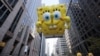 Balon spongebob squarepants ikut meramaikan Parade Hari Thanksgiving ke-96 Macy's di Manhattan, New York City, AS, 24 November 2022. REUTERS/Andrew Kelly