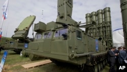 C-300 на збройному шоу у Росії
