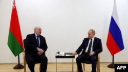 «Головне питання тут – чи отримує Володимир Путін від Олександра Лукашенка все, що хоче і що йому потрібно. Поки виглядає, що так»