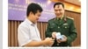 Ông Phan Quốc Việt (trái), chủ hãng Việt Á; và ông Hồ Anh Sơn (phải) thuộc Học viện Quân y tại họp báo về bộ xét nghiệm Covid của Việt Á, tháng 3/2020. Hình minh họa.