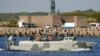Sebuah kapal militer Rusia berlayar saat latihan angkatan laut di Wilayah Kaliningrad, Rusia, 9 September 2021. Angkatan Udara Ukraina mengatakan berhasil menghancurkan kapal Angkatan Laut Rusia di perairan Krimea. (Foto: REUTERS/Vitaly Nevar)