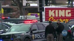 У центрі новин у США - події у місті Болдер, штату Колорадо, де у понеділок сталася масова стрілянина. Відео