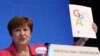 La directora gerente del Fondo Monetario Internacional (FMI), Kristalina Georgieva, habla durante una conferencia de prensa en la reunión anual del Banco Mundial y el FMI en Washington, el jueves 17 de octubre de 2019. (AP Foto / Jose Luis Magana)