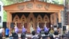 Apsara dance being performed on stage during Khmer New Year celebration in Washington DC, on Sunday, April 20, 2017. (Phy Sopheada/VOA Khmer)