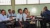 Presidente Filipe Jacinto Nyusi, na Escola Primária Completa Unidade 10, Maputo, 11 de Março de 2015