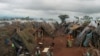 Tendas improvisadas no campo de refugiados moçambicanos em Kapise, no distrito de Mwanza, no Malawi. 