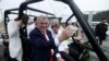 Panama Kozak, El subsecretario interino para Asuntos del Hemisferio Occidental, en un vehículo todo terreno antes de un recorrido por una nueva terminal de gas natural licuado en Colón, Panamá. AP