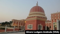 Sindicalistas recusam debater proposta de lei laboral