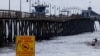 El vertido diario de millones de litros de aguas residuales en el Pacífico afecta a ciudades fronterizas de EEUU y México, lo que ha llevado a las autoridades a solicitar apoyo para mejorar las infraestructuras de tratamiento de agua.