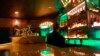 Sebuah bar yang tersembunyi di sudut gelap pusat kota Baghdad, Irak, Rabu, 27 Januari 2021. Arab Saudi sedang bersiap membuka toko alkohol pertamanya di ibu kota Riyadh. (Foto: Ilustrasi/AP)