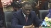 Michel Kafando, chef de la mission de la Francophonie au Niger, le 20 février 2016 à Niamey. (VOA/Nicolas Pinault)