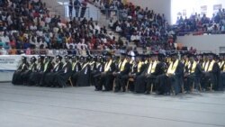 Docentes alegam corrupção na unviersidade pública de Angola2:46