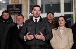 Олексій Гончарук з колишньою міністеркою охорони здоров'я Зоряною Скалецькою та міністром внутрішніх справ Арсеном Аваковим