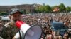 Armenian opposition leader Nikol Pashinyan addresses supporters during a rally in Yerevan, Armenia, April 25, 2018. 