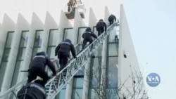 Захід занепокоєний політичною кризою, яка розгортається у Грузії. Відео