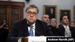အမေရိကန် တရားလွှတ်တော် ရှေ့နေချုပ် William Barr