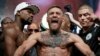 Floyd Mayweather et Conor McGregor, un jour avant leur combat, à Las Vegas, USA, le 25 août 2017.