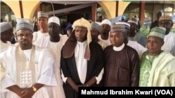 Alhaji Kabiru Alhassan Ringim tsohon kakakin Majalisar Dokoki a tsakiyar wasu 'yan majalisar