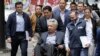 El presidente ecuatoriano Lenín Moreno se reunió con comerciantes afectados por las recientes protestas y actos vandálicos, a quienes ofreció créditos inmediatos para la reconstrucción de sus negocios.