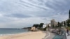 图为澳大利亚悉尼空无一人的库吉（Coogee）海滩。（2020年4月16日）