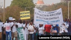 Manifestação de estudantes da Universidade Lusófona da Guiné-Bissau(Arquivo)