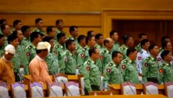 ဖွဲ့စည်းပုံပြင်ရေး ပြင်ဆင်ချက်သစ် တပ်မတော်သား ကိုယ်စားလှယ်တွေတင်သွင်း