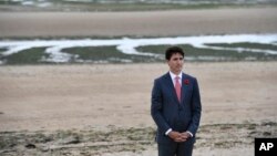 rudeau podría perder ante su rival del Partido Conservador en las elecciones generales del lunes o fracasar en su intento por obtener la mayoría de los escaños en el Parlamento.