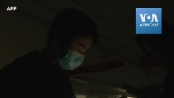 Hong Kong : les derniers manifestants se cachent sur le campus presque désert